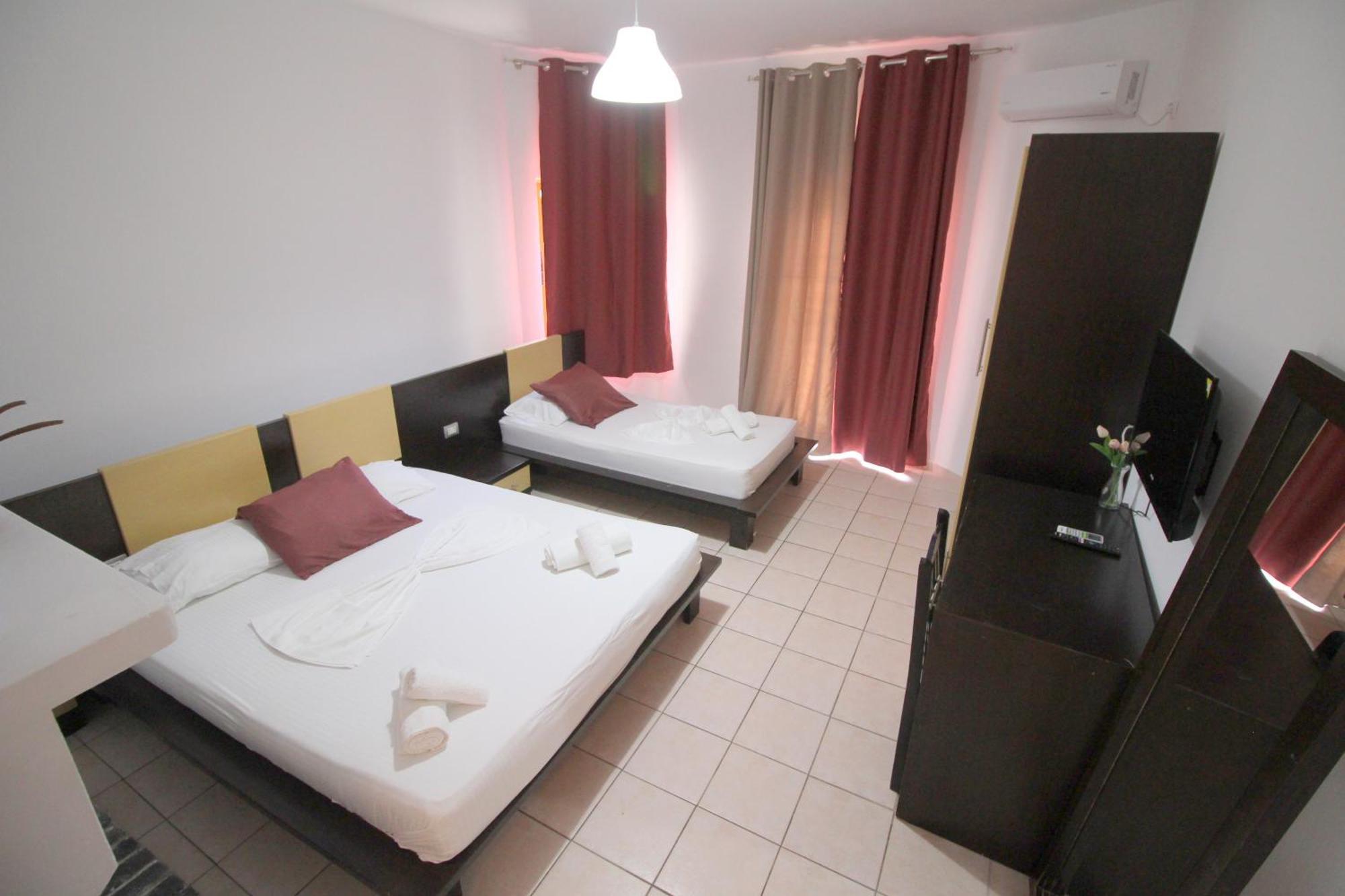 Hotel Ceka Sarande Exterior photo
